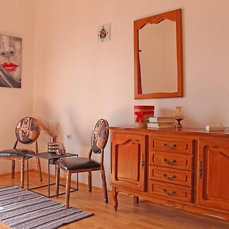 Apartments Gabriela Drvenik  Zewnętrze zdjęcie
